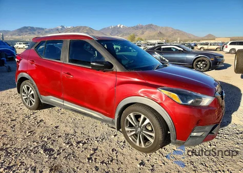 2019 Nissan Kicks Sr из США, поврежденный, VIN 3N1CP5CU4KL542764